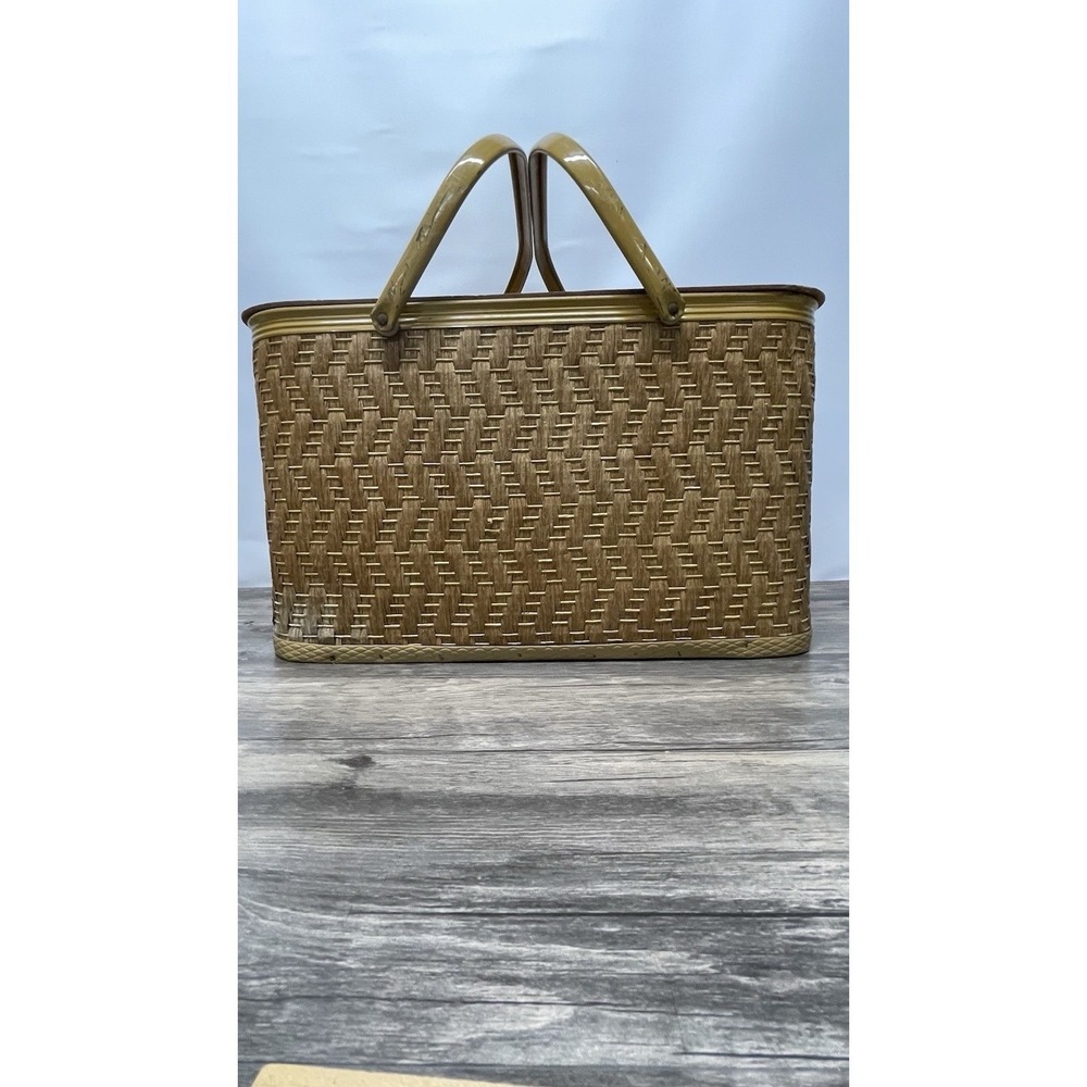 Redmon‎ Woven Picnic Basket Wood Lid Mustard Yellow Handles Vintage Style